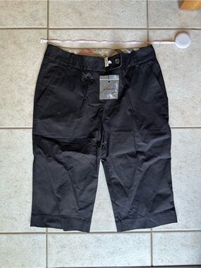 Burberry Women's Black Bermuda chino shorts